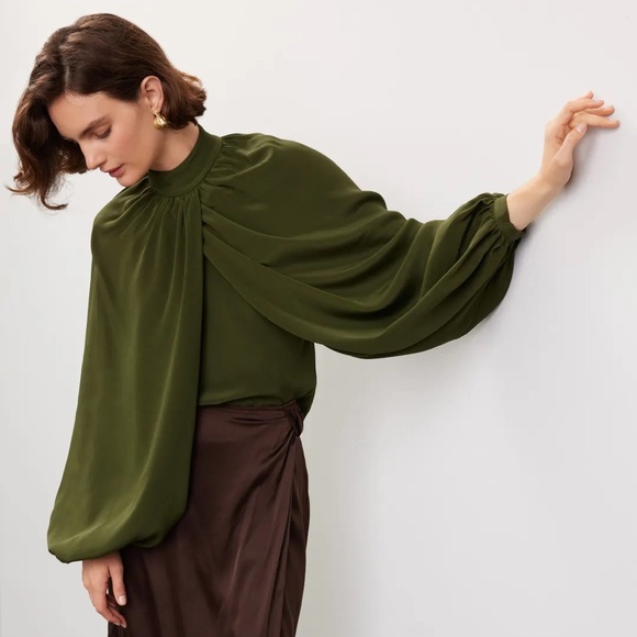 New CO Collections Wrap Top - Picture 1 of 7